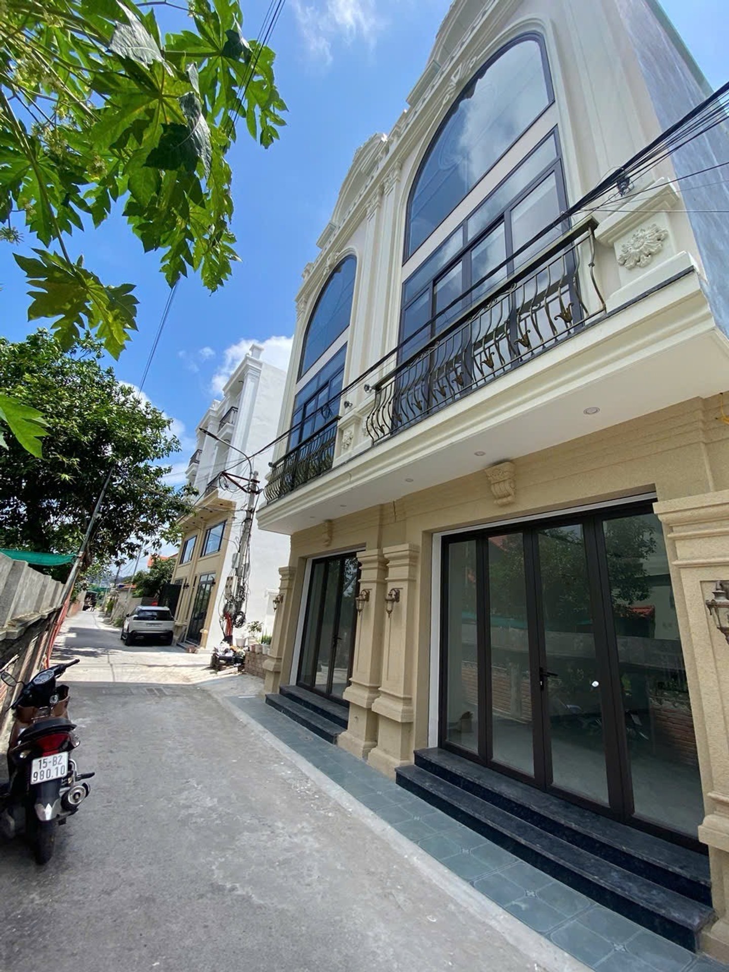 Nhà mới 4 tầng đẳng cấp ngay khu TDC cửa trại, vị trí chiến lược đáng sở hữu