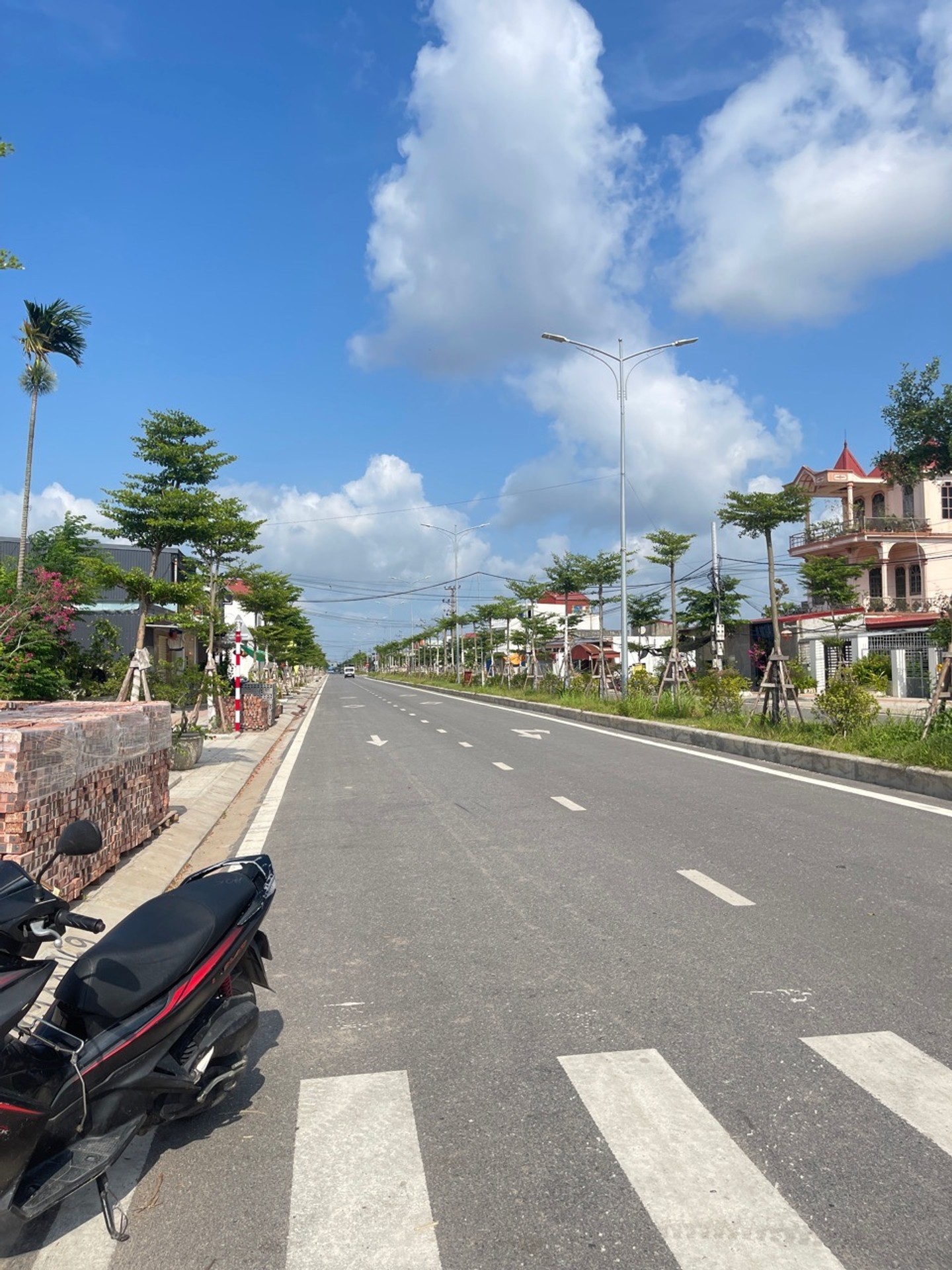 Lô Góc Hai Mặt Tiền Đắc Địa tại Mặt Phố Hải Phong, Dương Kinh
