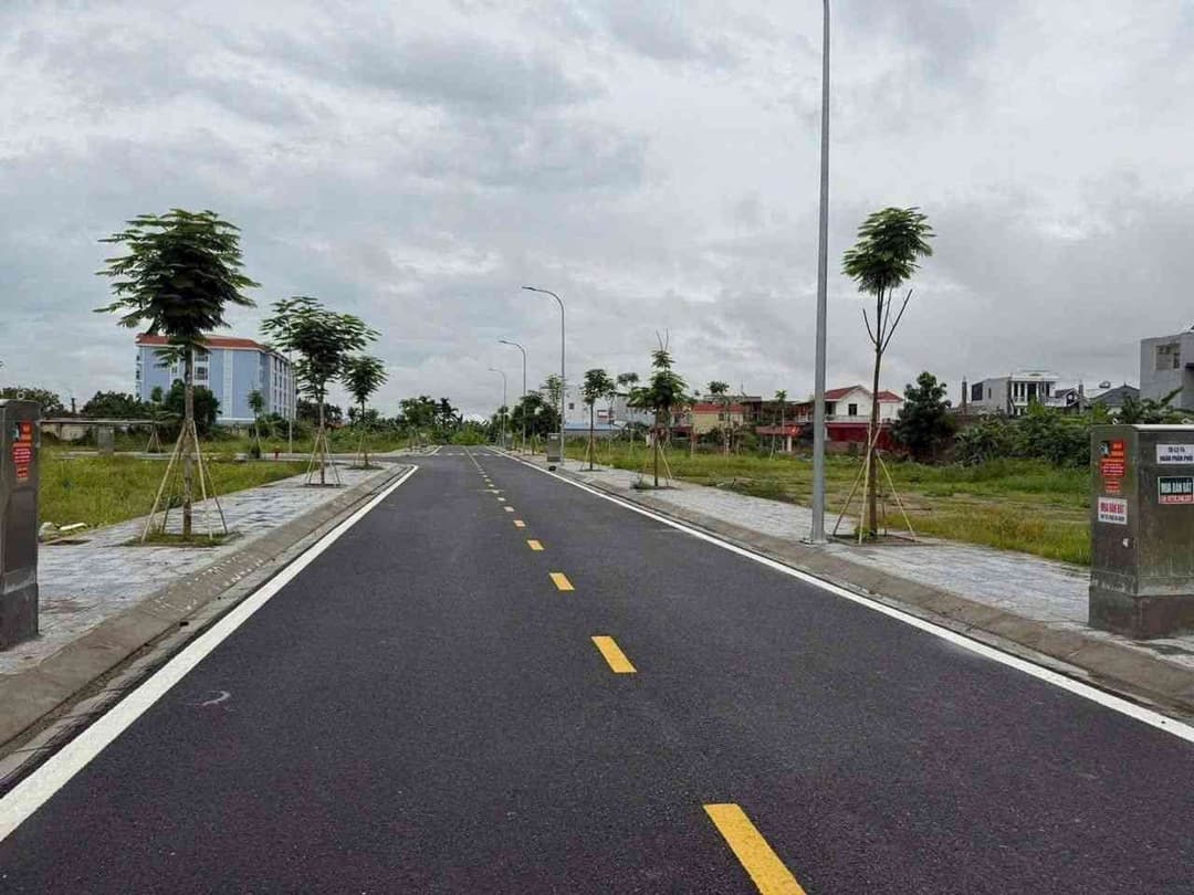 Cơ hội sở hữu biệt thự sang trọng 3 mặt thoáng trong khu Venice đẳng cấp