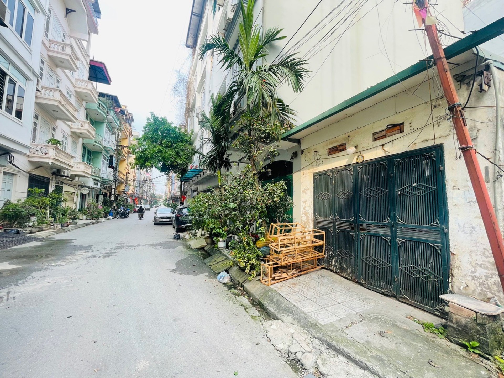 Nhà mặt phố trung tâm Hà Đông - Sổ vuông, tiện ích đầy đủ