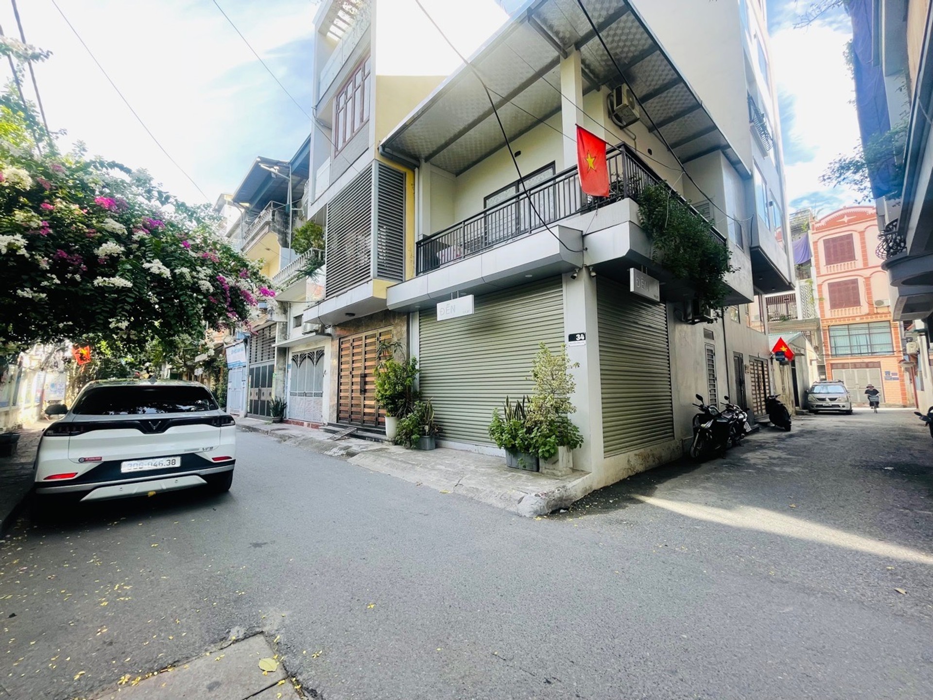 Nhà mặt phố lô góc siêu đẹp tại Hà Đông, kinh doanh cực hút khách