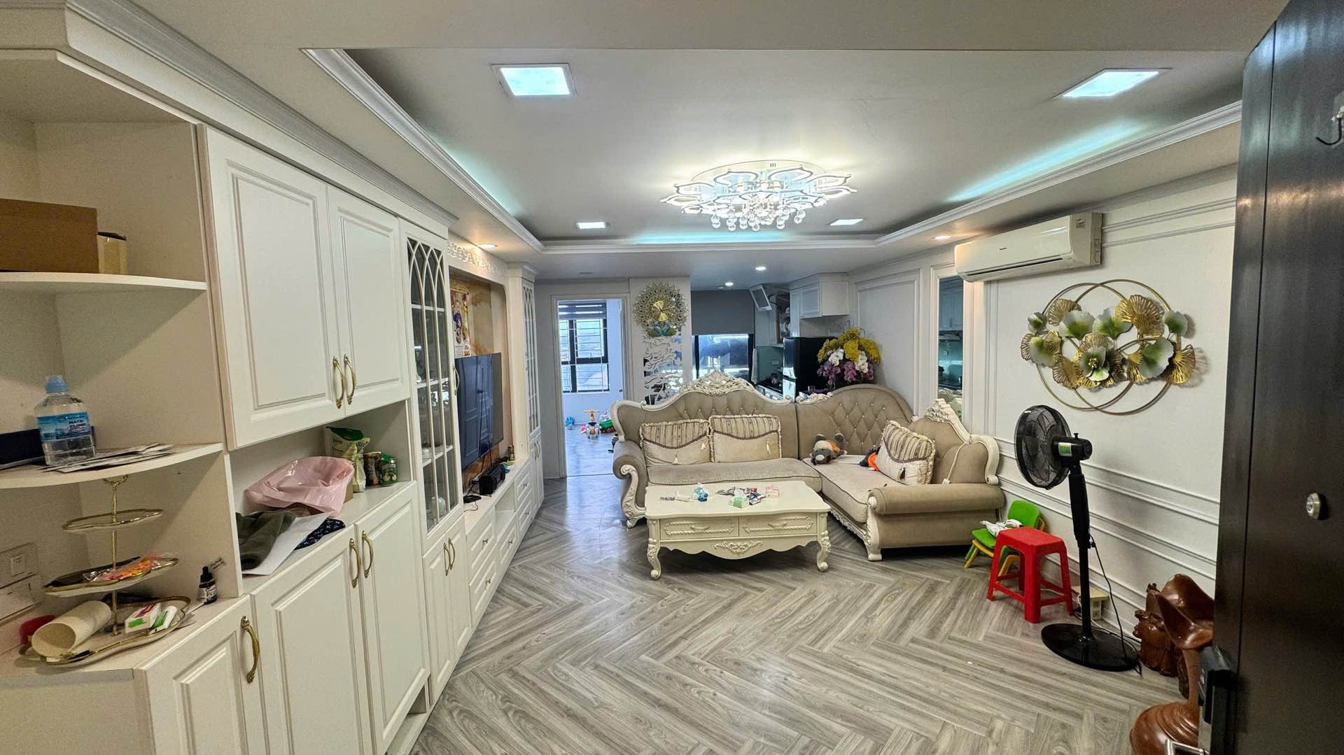 Bán căn Chung cư Cao Cấp Vị trí VIP mặt phố Thanh Xuân, tiếp giáp ngay
Hà Đông- Đống Đa.