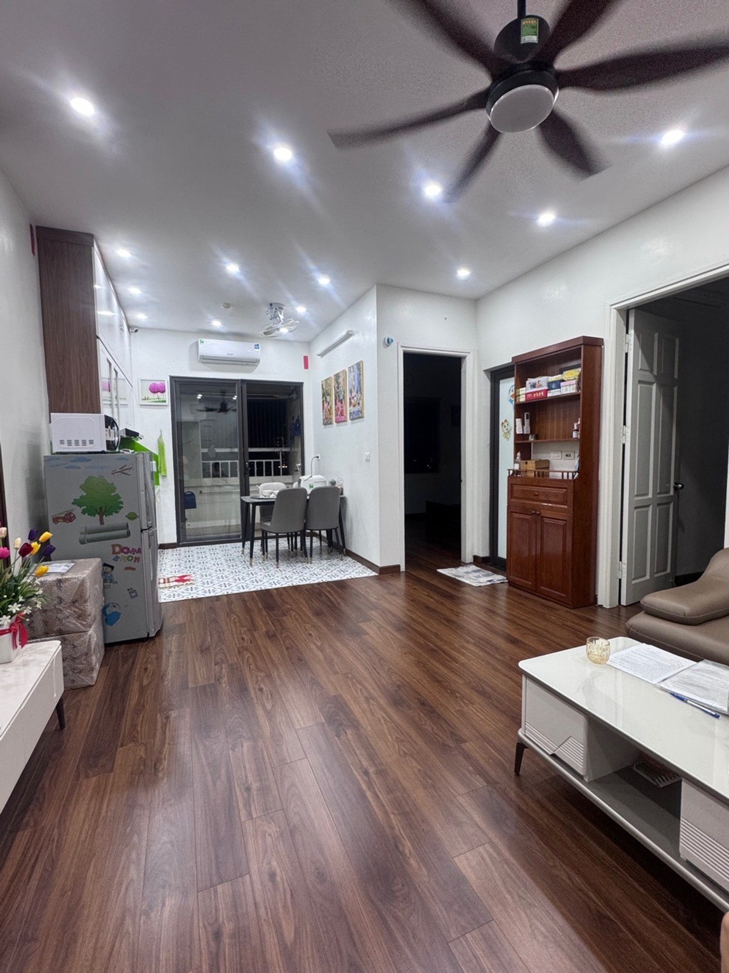 Bán căn hộ 2 phòng ngủ tầng trung hướng mát tại Hà Đông