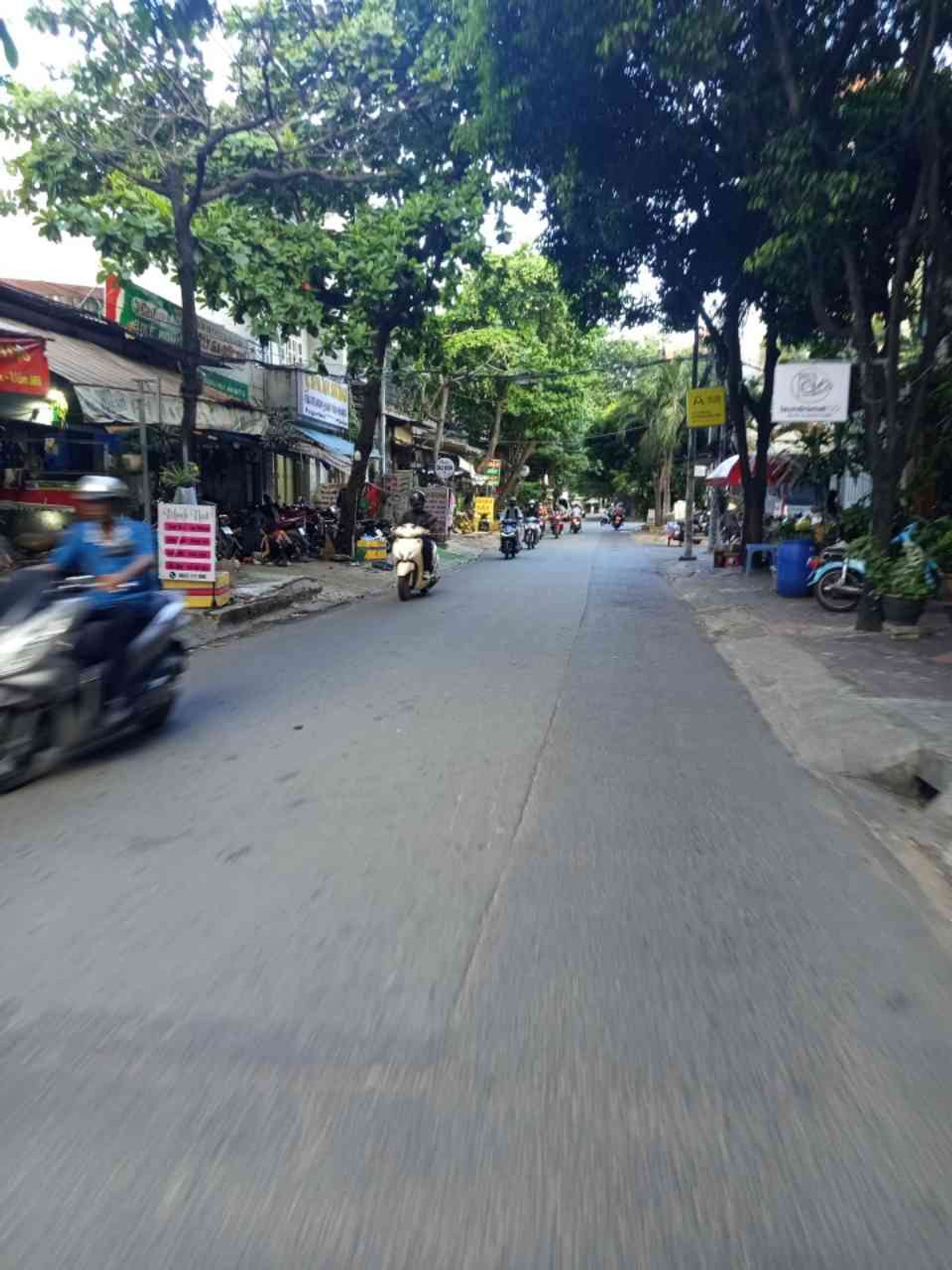 Bán nhà riêng 2 tầng khu D2 quận Bình Thạnh, diện tích 100m2, kinh doanh cho thuê 10 phòng