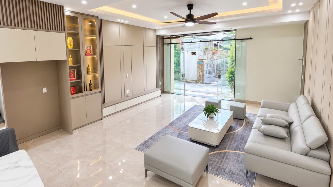 Bán nhà 3 tầng tại Hải Phòng, diện tích 46 m2, pháp lý cơ sở, giá 2,3 tỷ