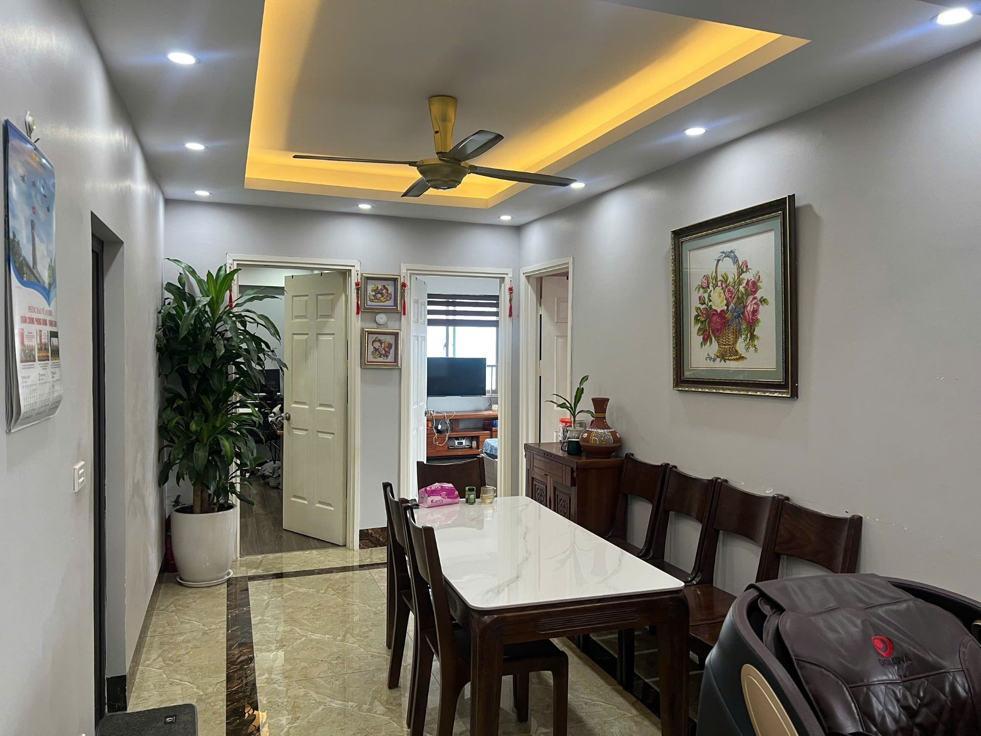Căn hộ góc rộng rãi, view phố Trần Phú cực chất