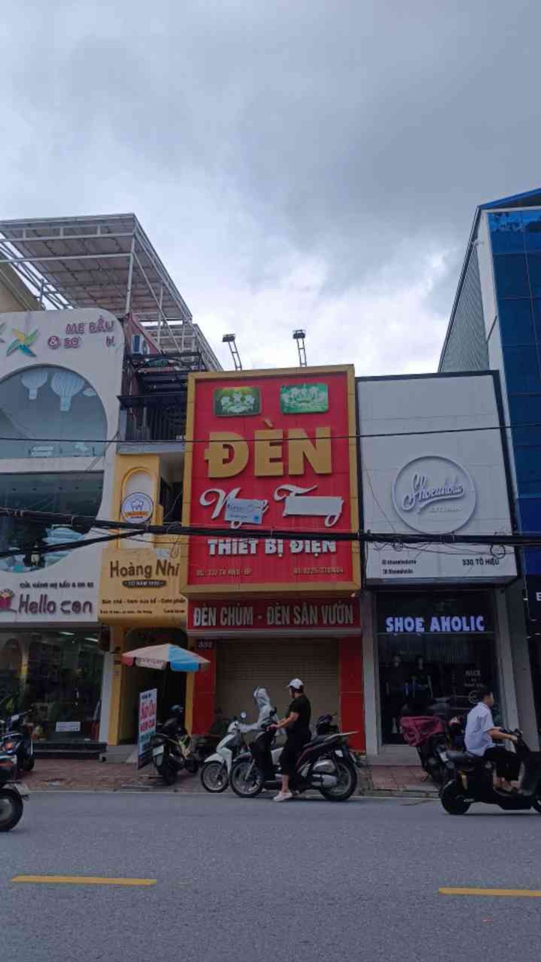 Nhà mặt phố Tô Hiệu trung tâm với mặt tiền rộng, kinh doanh sầm uất