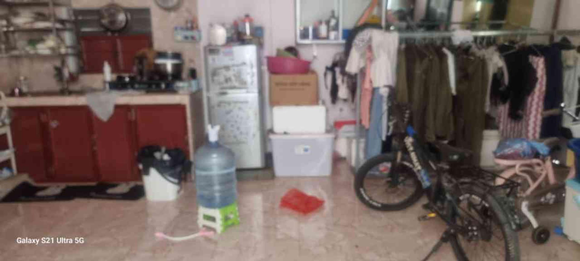 Nhà lô góc ô tô Thôn Đông Lâu, Từ Sơn