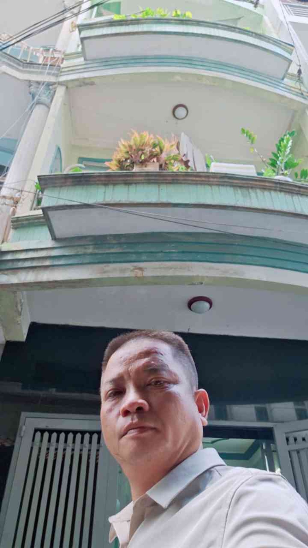 Nhà đẹp 4 phòng ngủ, hẻm 6m Quận Tân Bình