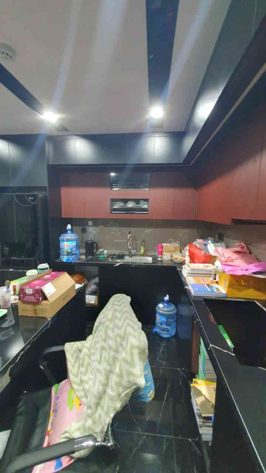 Nhà 7 tầng thiết kế hiện đại tại Bình Thạnh, giá hạ cực sốc trong tháng này