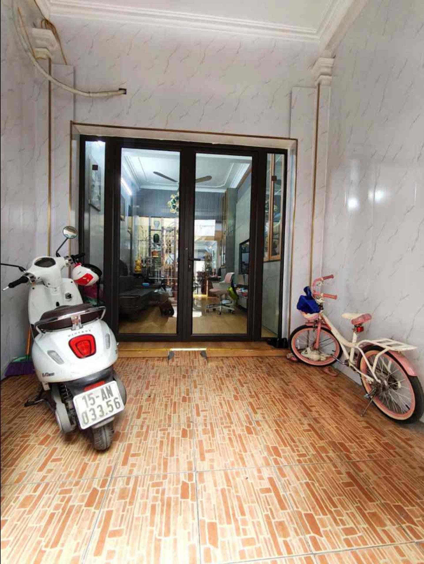 Nhà riêng 2,5 tầng hiện đại tại trung tâm Lê Chân, phù hợp gia đình trẻ