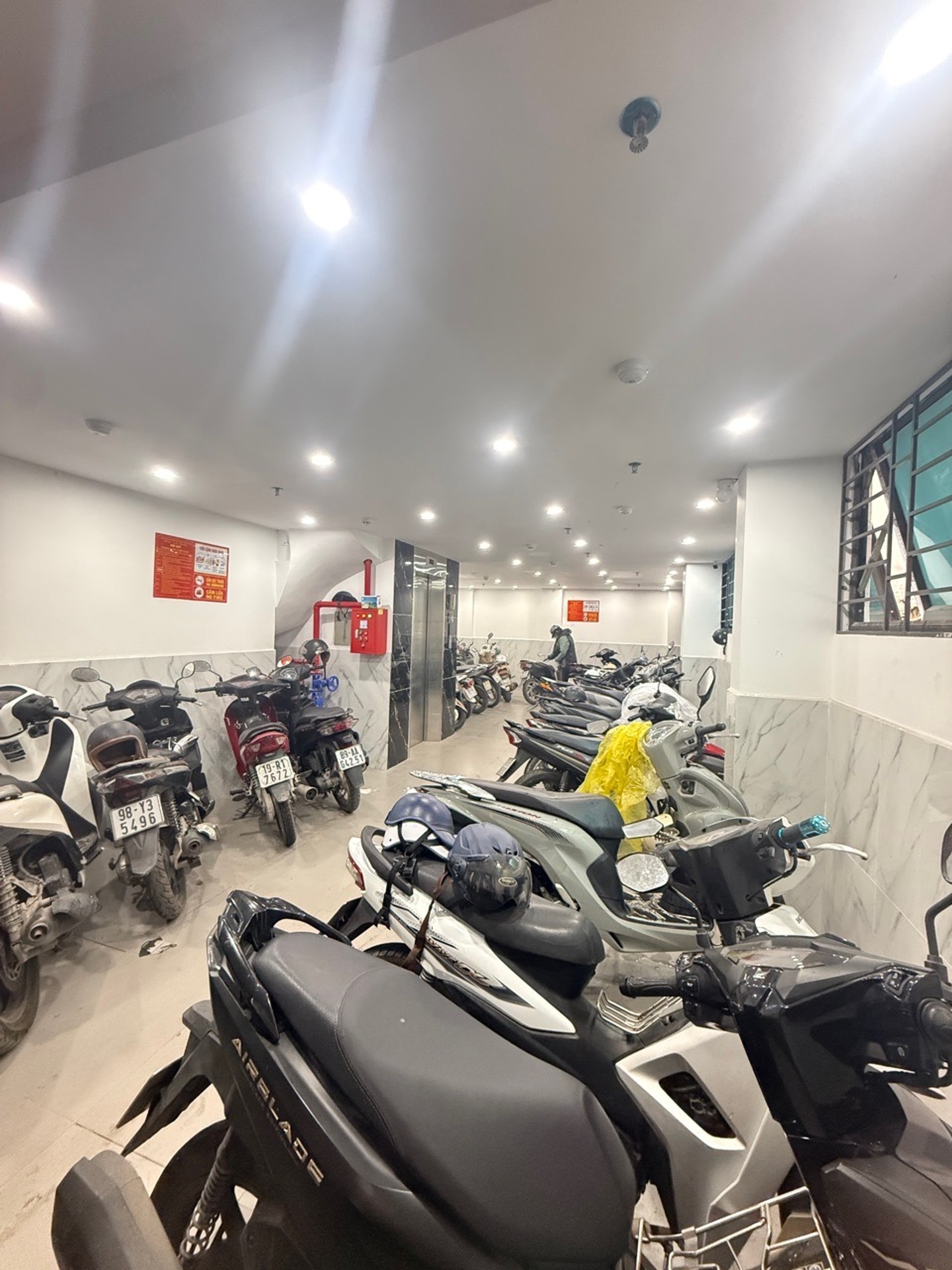 Bắc Từ Liêm - Xuân Đỉnh 80m vuông - 8 tầng - 22 tỷ