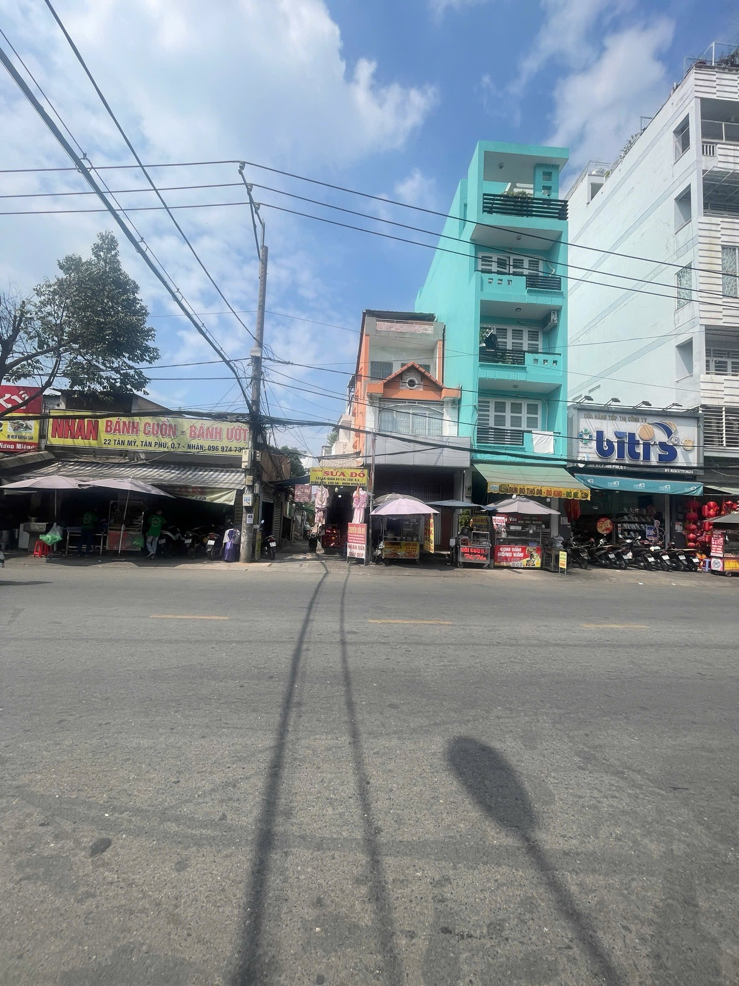 Nhà 1 tầng 200m2 gần Nguyễn Thị Thập quận 7 giá 19 tỷ