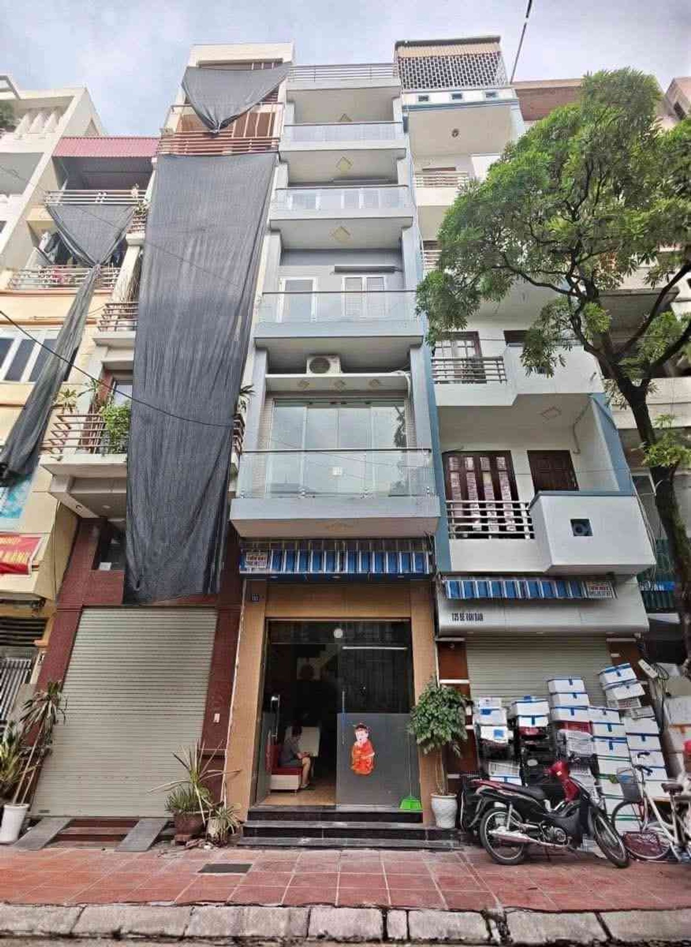 Nhà mặt phố Bế Văn Đàn - Kinh doanh đỉnh, vỉa hè rộng