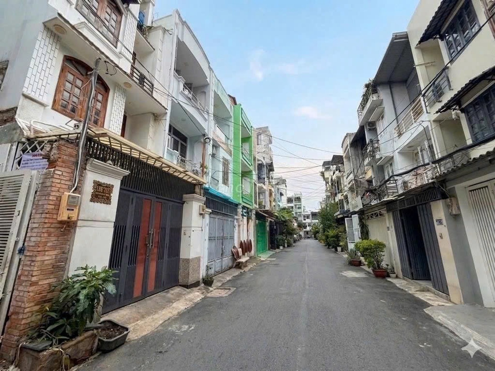 ĐỈNH PHẨM KHU A4 TÂN BÌNH - HOÀNG HOA THÁM – VỊ TRÍ VÀNG SÁT SÂN BAY – HẺM 8M – CHỈ HƠN 15 TỶ