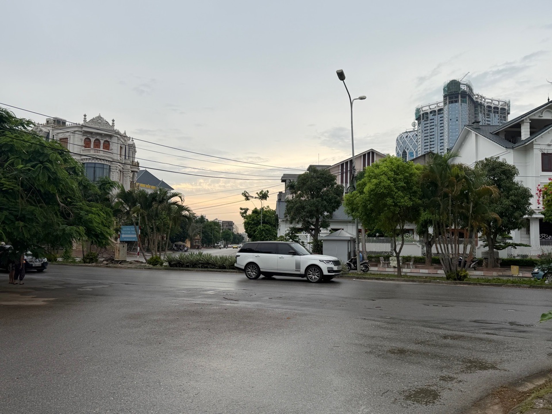 Bán đất mặt phố Trung Hành vị trí chiến lược kinh doanh sầm uất