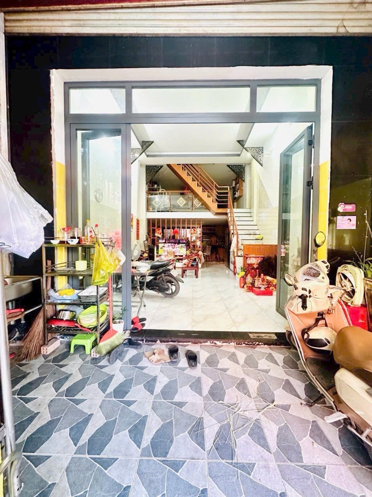 Nhà mặt tiền Thạnh Lộc 15, An Phú Đông, TP HCM. 3 tầng, diện tích 62m2, giá nhỉnh 7 tỷ