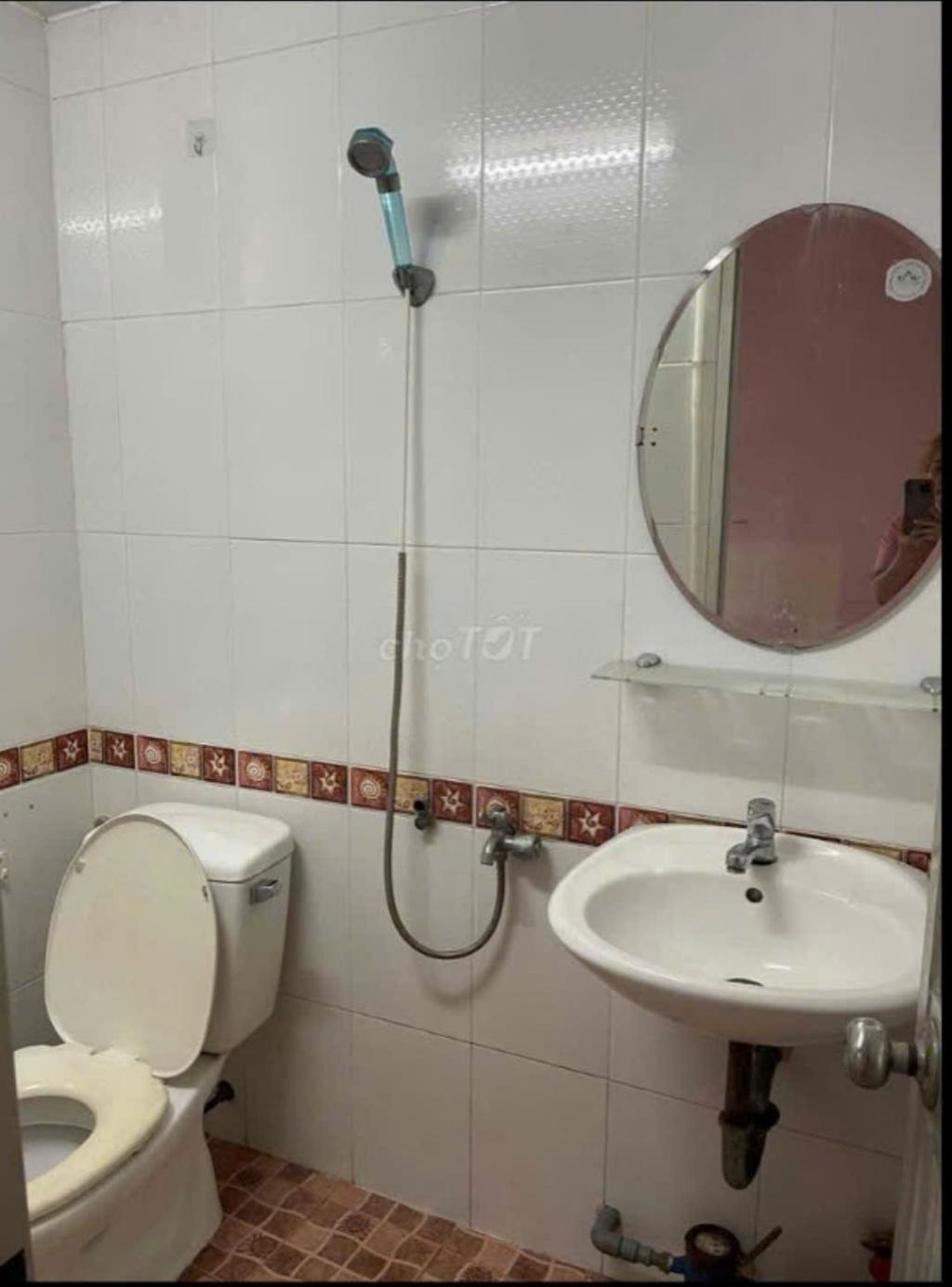Nhà Đẹp Hẻm Ô Tô Quận Tân Bình - Thu Nhập 12 Triệu/Tháng