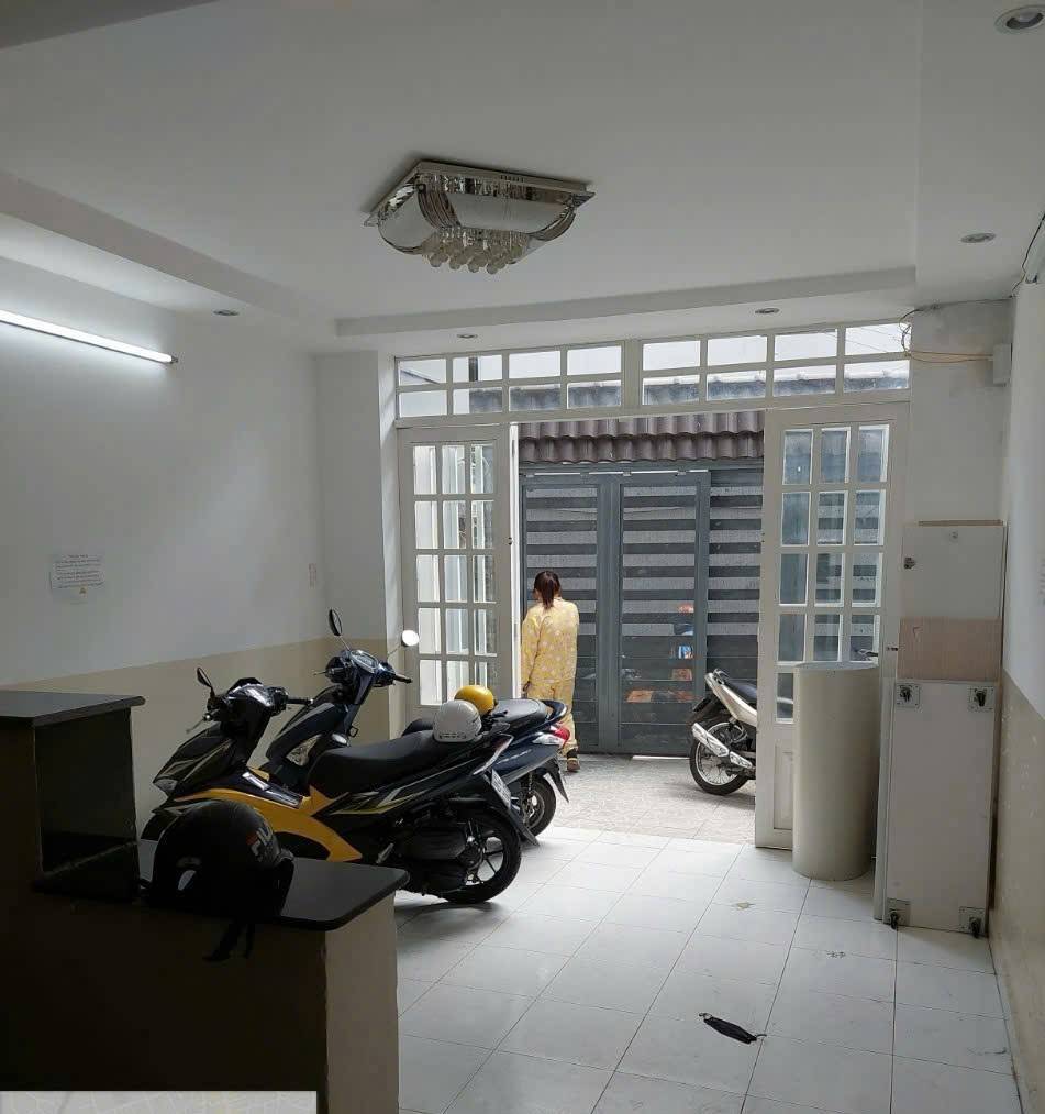 Bán nhà riêng 6 tầng diện tích 66m² phường Bình Lợi, tiện đầu tư cho thuê