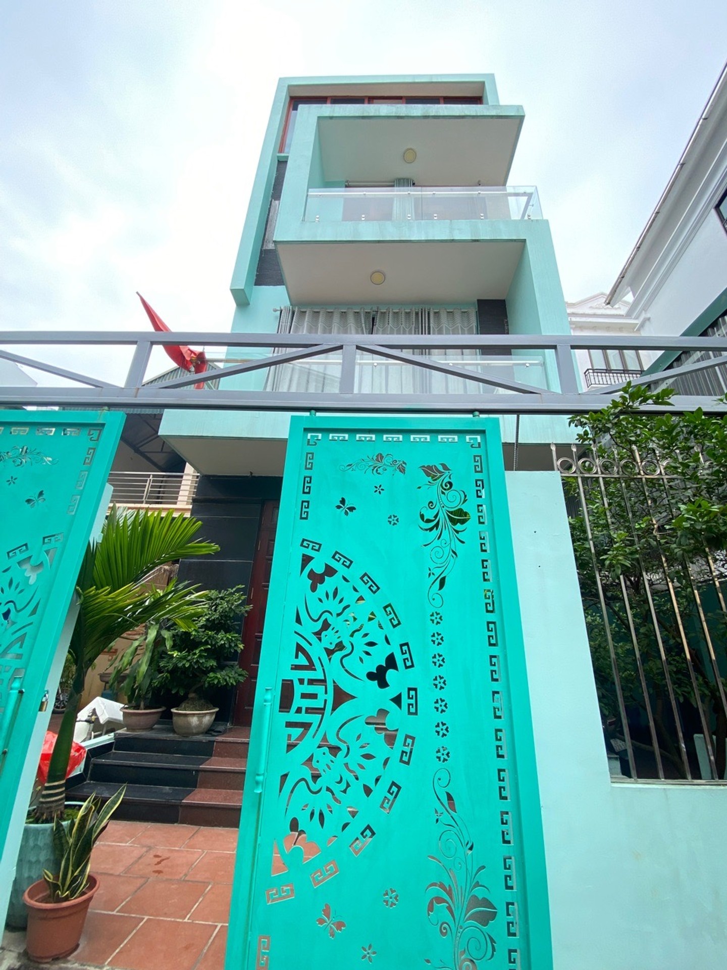 Bán nhà riêng kv Hoài Đức, 100m 4 tầng, vf3 đỗ cửa chỉ nhỉnh 7đ
