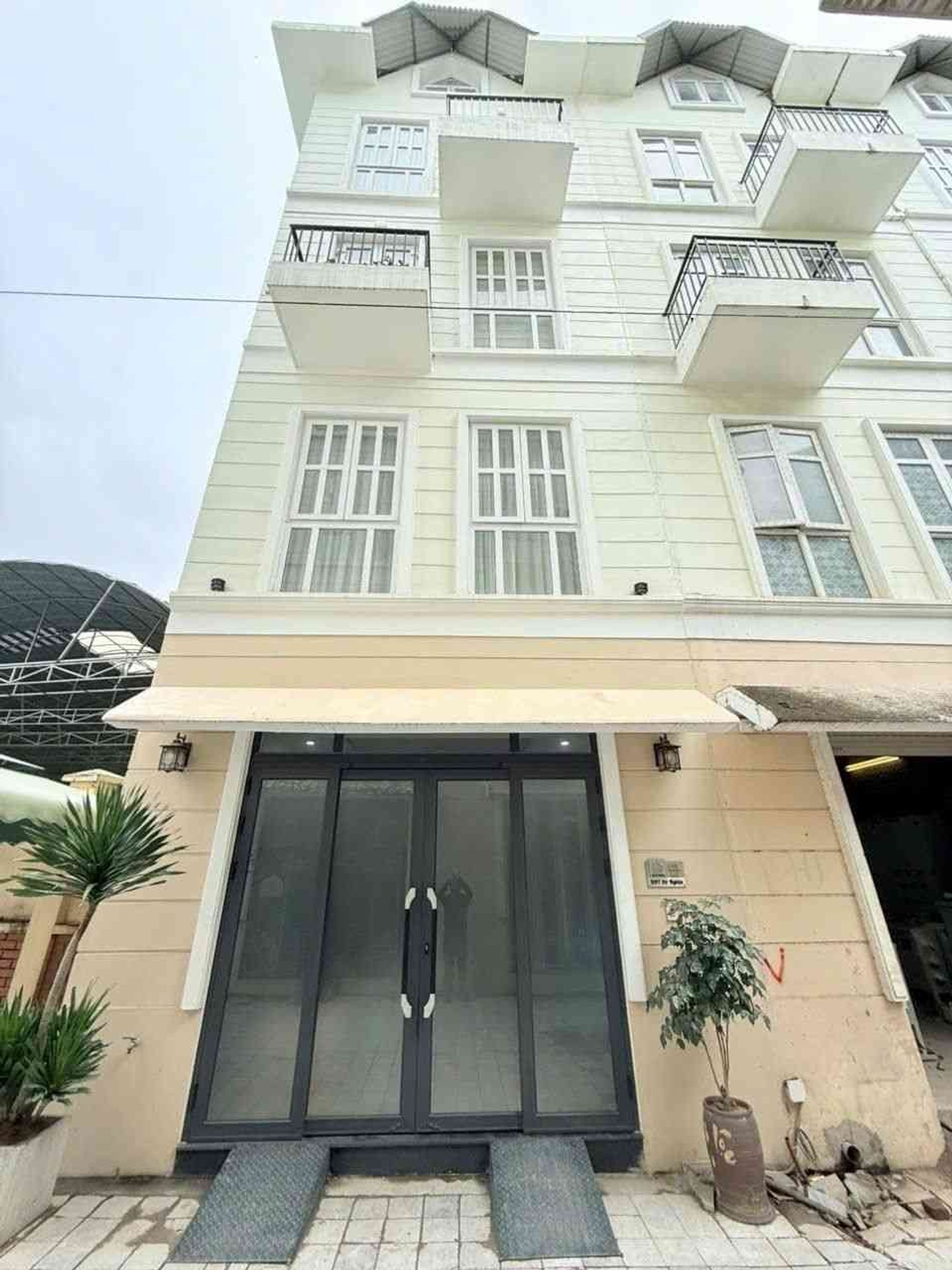 Biệt thự liền kề 5 tầng mặt tiền 5m - kinh doanh siêu lợi tại Đô Nghĩa