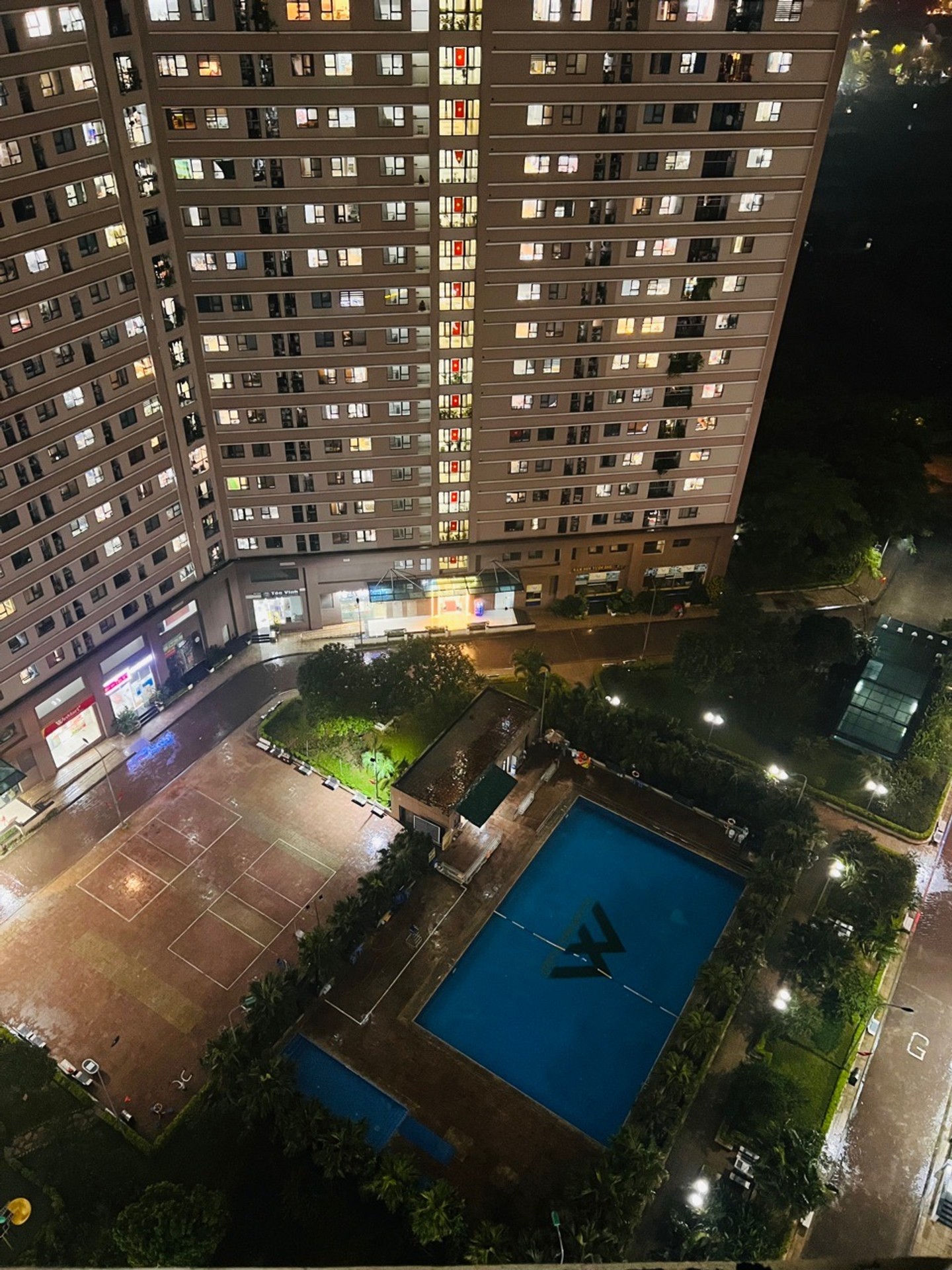 Căn hộ tầng 19 view rộng, tiện nghi hiện đại