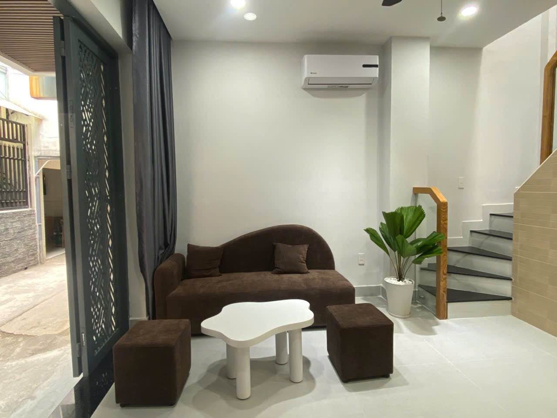‎🌈🌈🌈 NHÀ ĐẸP -2 TẦNG-30m2-Nguyễn Hữu Cảnh-Thạnh Mỹ Tây