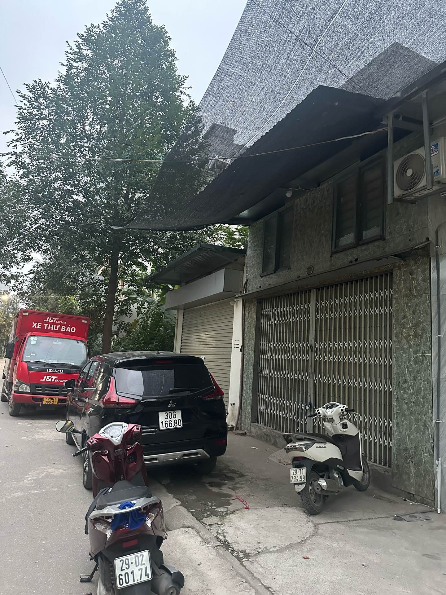 Biệt thự nhỏ xinh, giá tốt tại Phú Lương 2