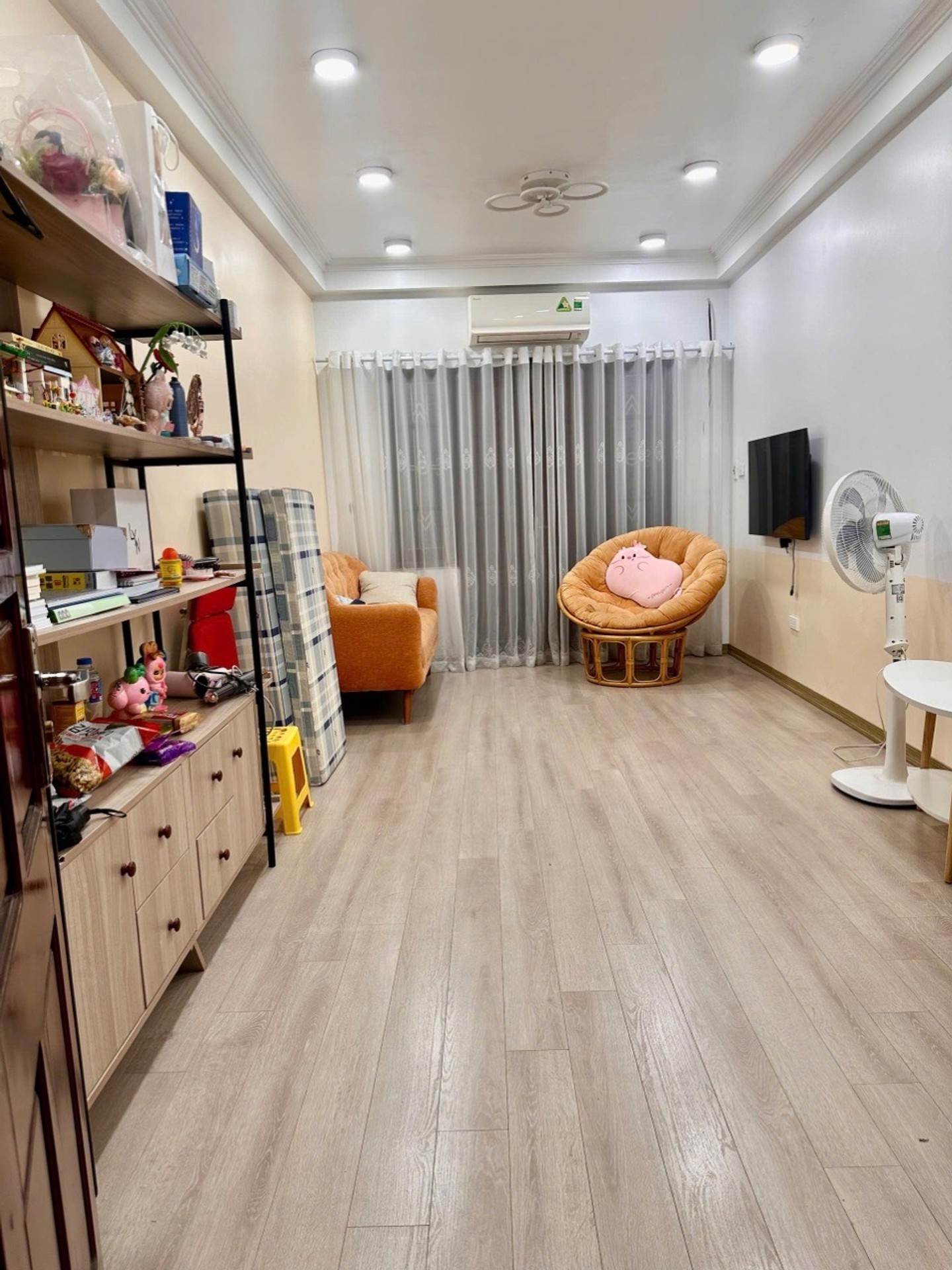 Yên Hoà - Cầu Giấy | Nhà chị gái mình cần B.A.N do không có nhu cầu ở nữa mà chuyển đi nơi khác.