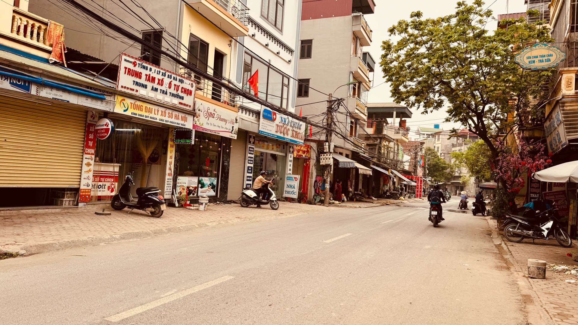 Nhà đẹp trung tâm, ô tô vào nhà, cơ hội giảm giá sốc
