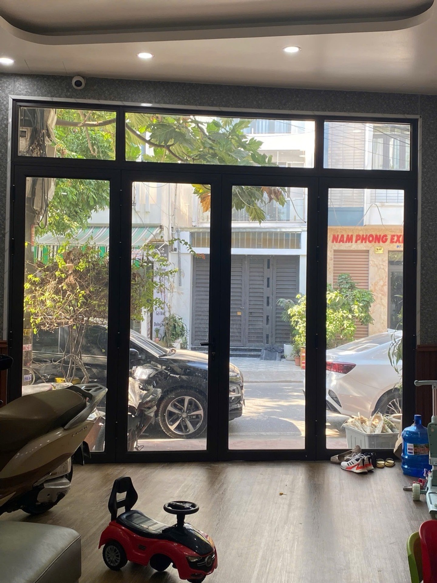 Nhà mặt phố 1,5 tầng hai mặt đường huyết mạch tại Trực Cát, Lê Chân