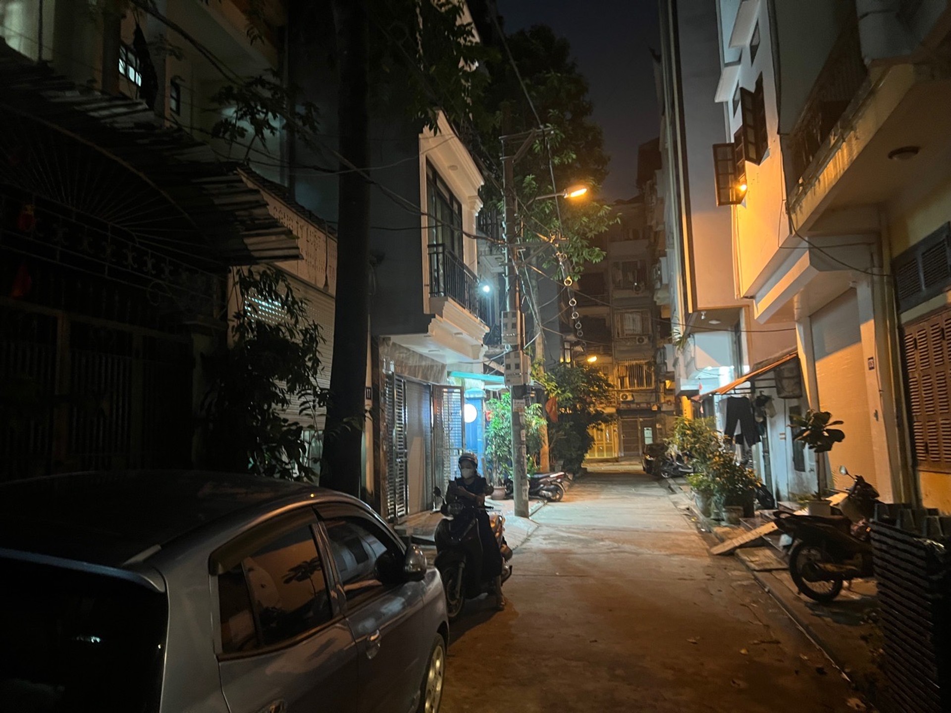 Bán nhà khu phân lô nghĩa đô cầu giấy