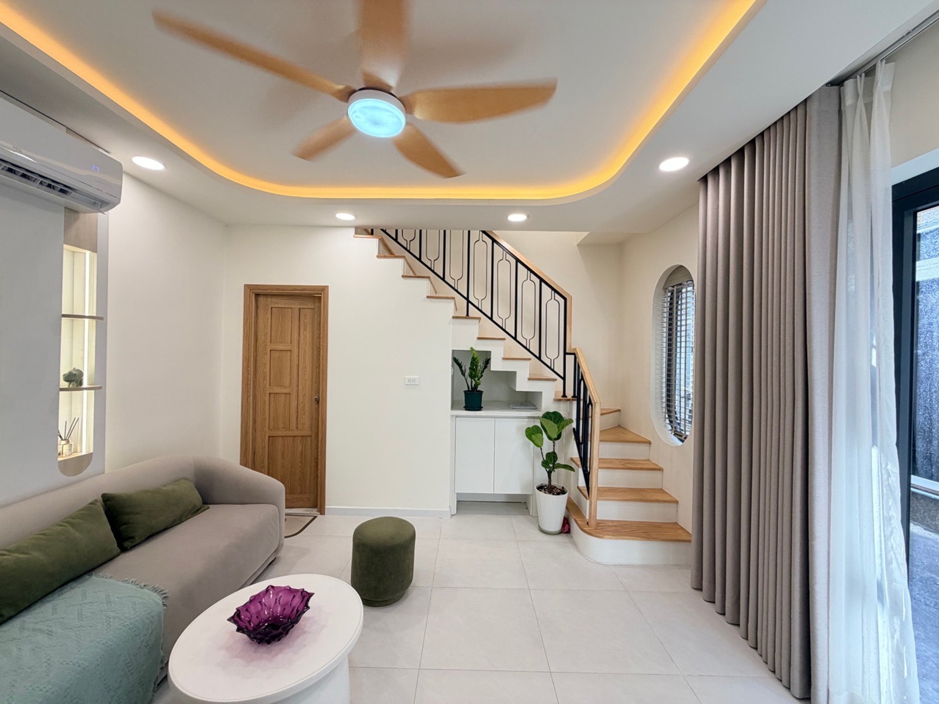 Nhà 3 Tầng Hẻm Xe Hơi Kinh Doanh Vạn Kiếp Bình Thạnh - Giá Hấp Dẫn