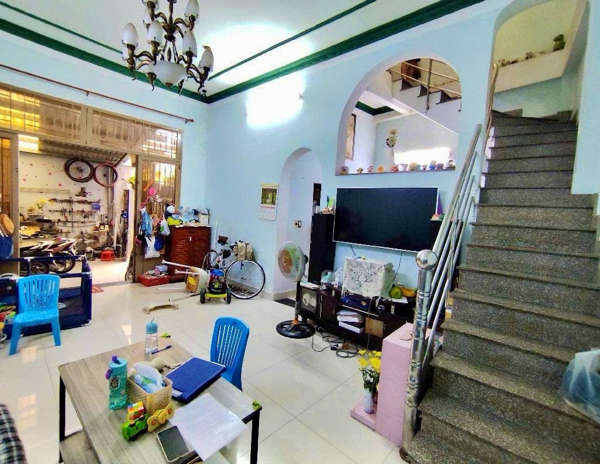 Nhà riêng 3 tầng 90m2 tại khu VIP P7 Hoàng Hoa Thám, hẻm xe hơi, giá tốt
