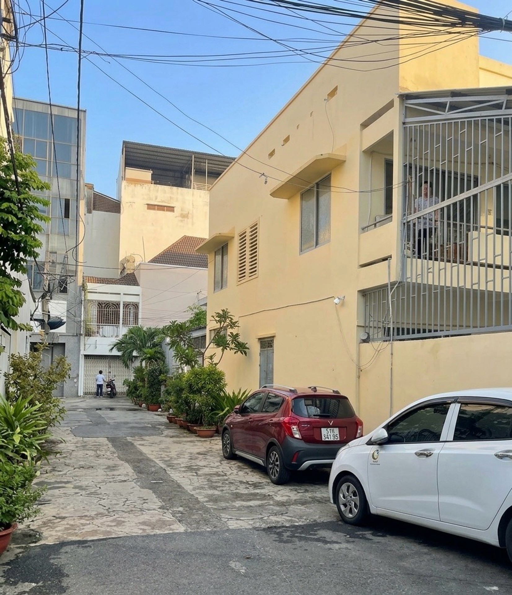 NGAY NGÃ TƯ PHÚ NHUẬN - QUÁ RẺ CHỈ HƠN 130 TRIỆU/M² (48m2), NHỈNH 6 T.Ỷ.