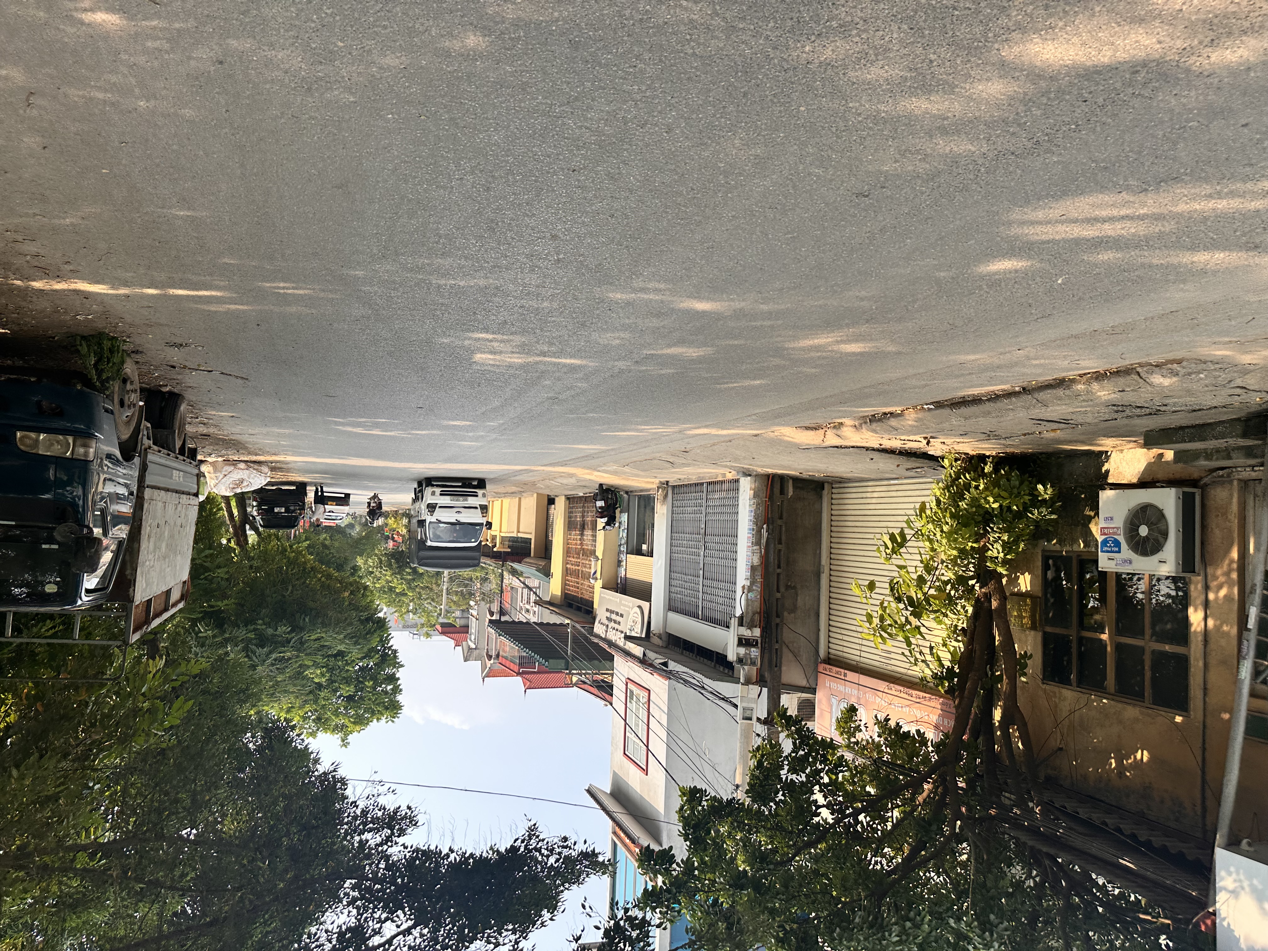 ĐẤT VÂN NỘI (ĐÔNG ANH) - GẦN ĐƯỜNG VÕ NGUYÊN GIÁP, CẦU NHẬT TÂN
DT: 70m², full thổ. Đường rộng ot