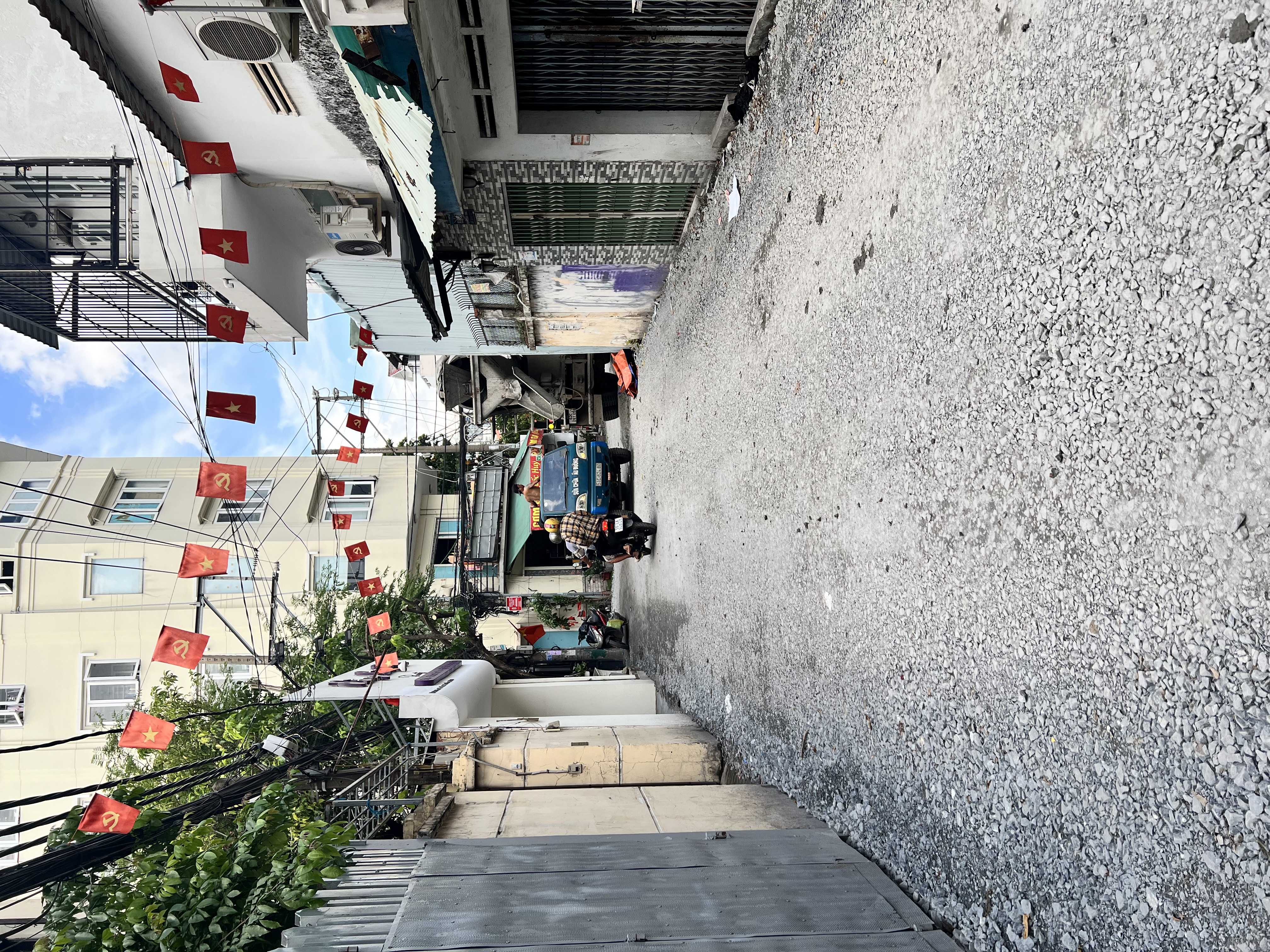 Bán chdv 19P, dòng tiền 42 tr, 5 tầng, 108m2, ngang 6m, kdc Nam long Quận 7, Xe hơi chạy vô tư