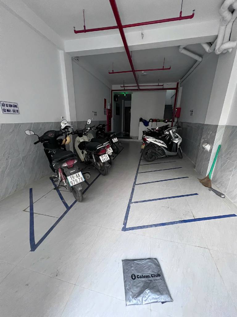 Nhà CCMN 5 tầng thang máy, 12 phòng full nội thất, thu nhập ổn định
