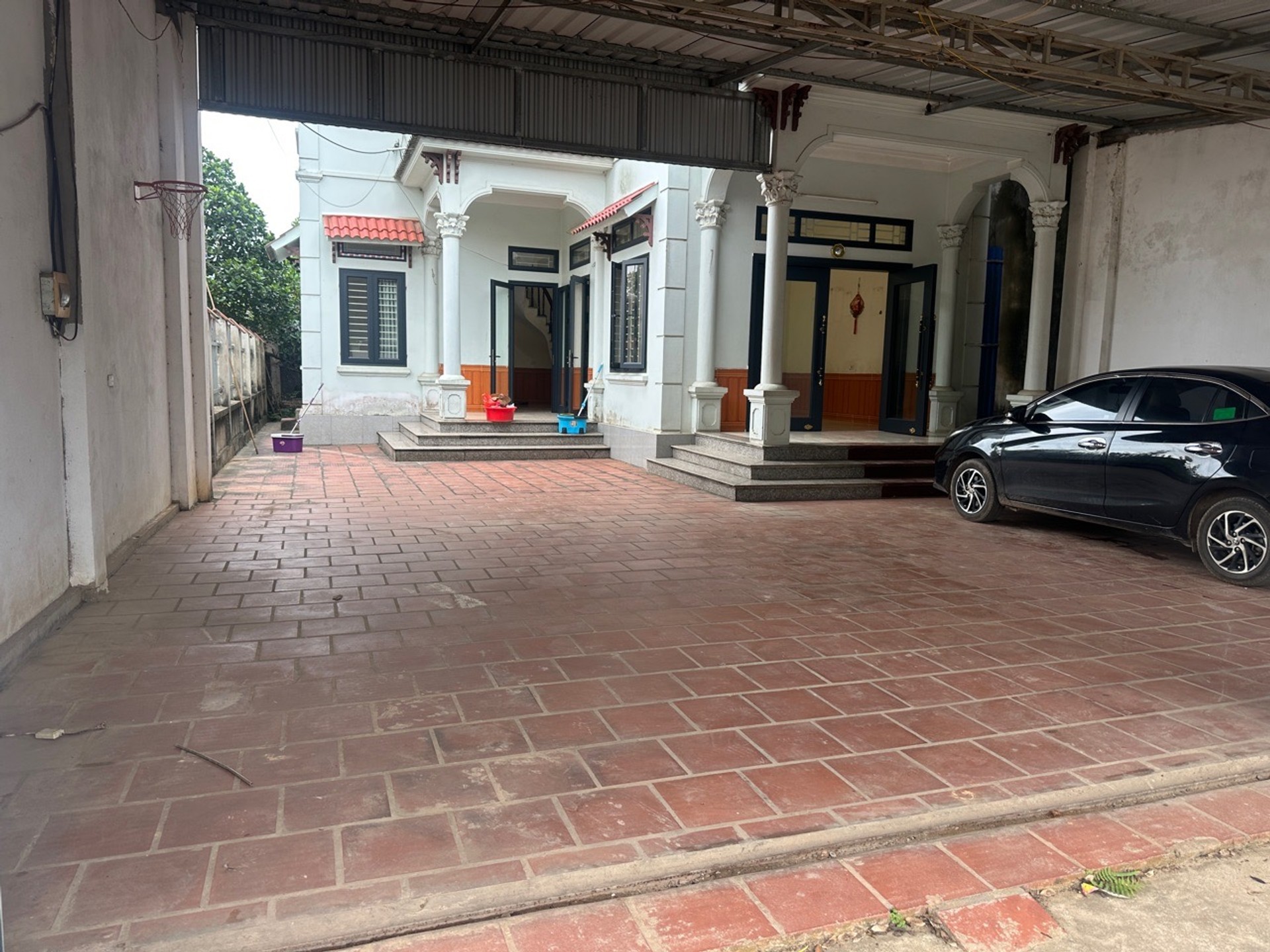 Biệt thự sân vườn sang xịn tại Bắc Sơn, tiện kinh doanh ô tô