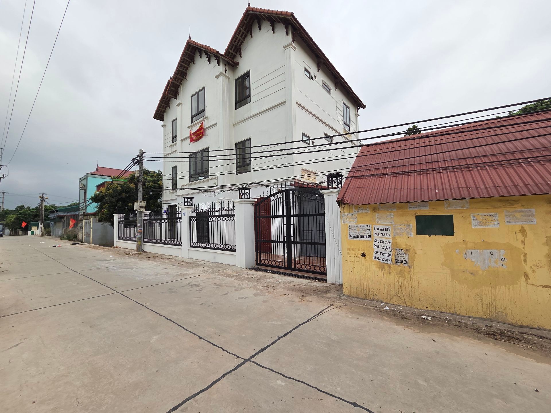 Cơ hội hiếm có sở hữu đất mặt đường lớn tại Đông Mỹ với giá cực tốt