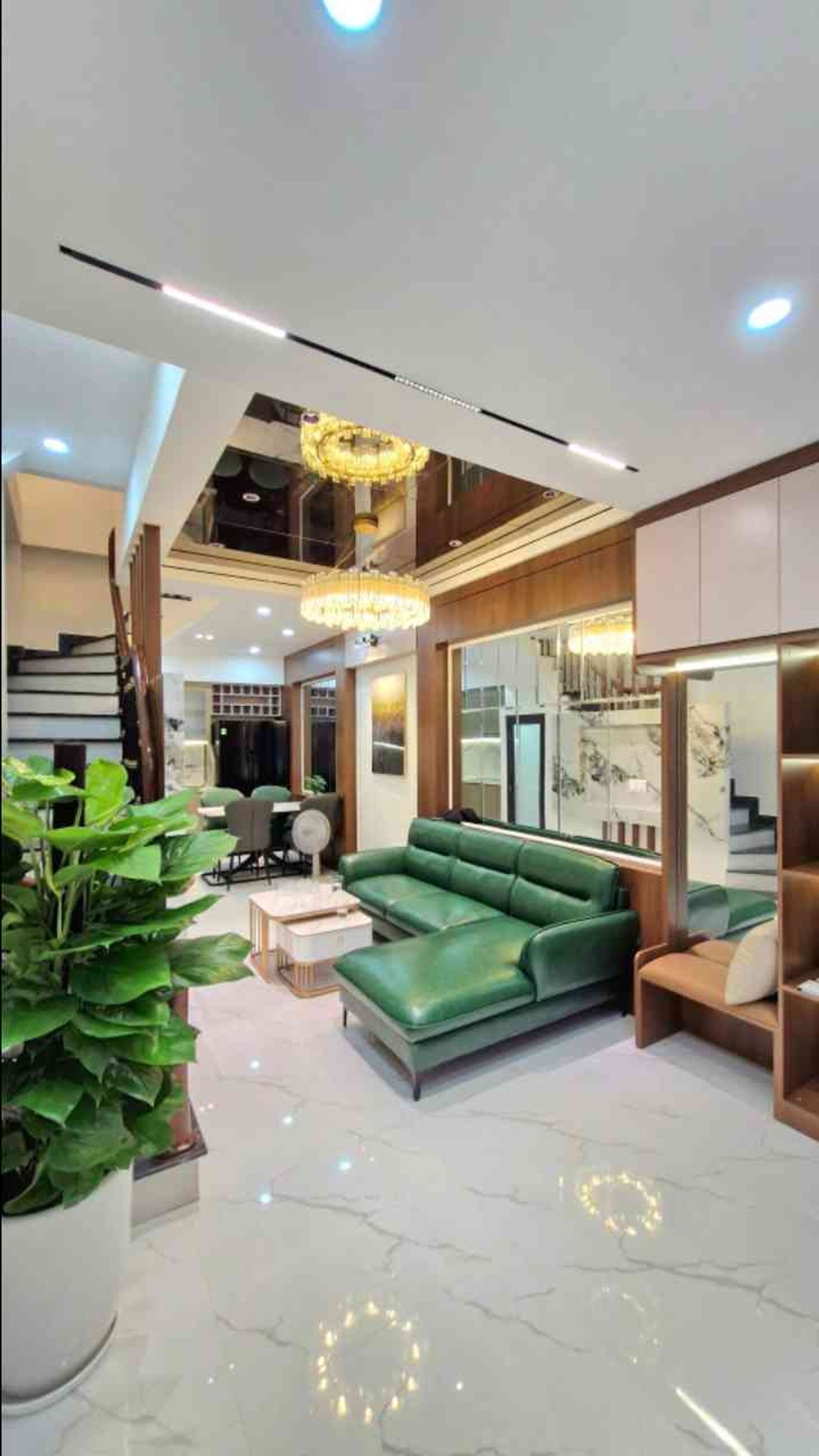 Nhà ngõ rộng Tân Mai, full nội thất, cơ hội hiếm có tại quận Hoàng Mai