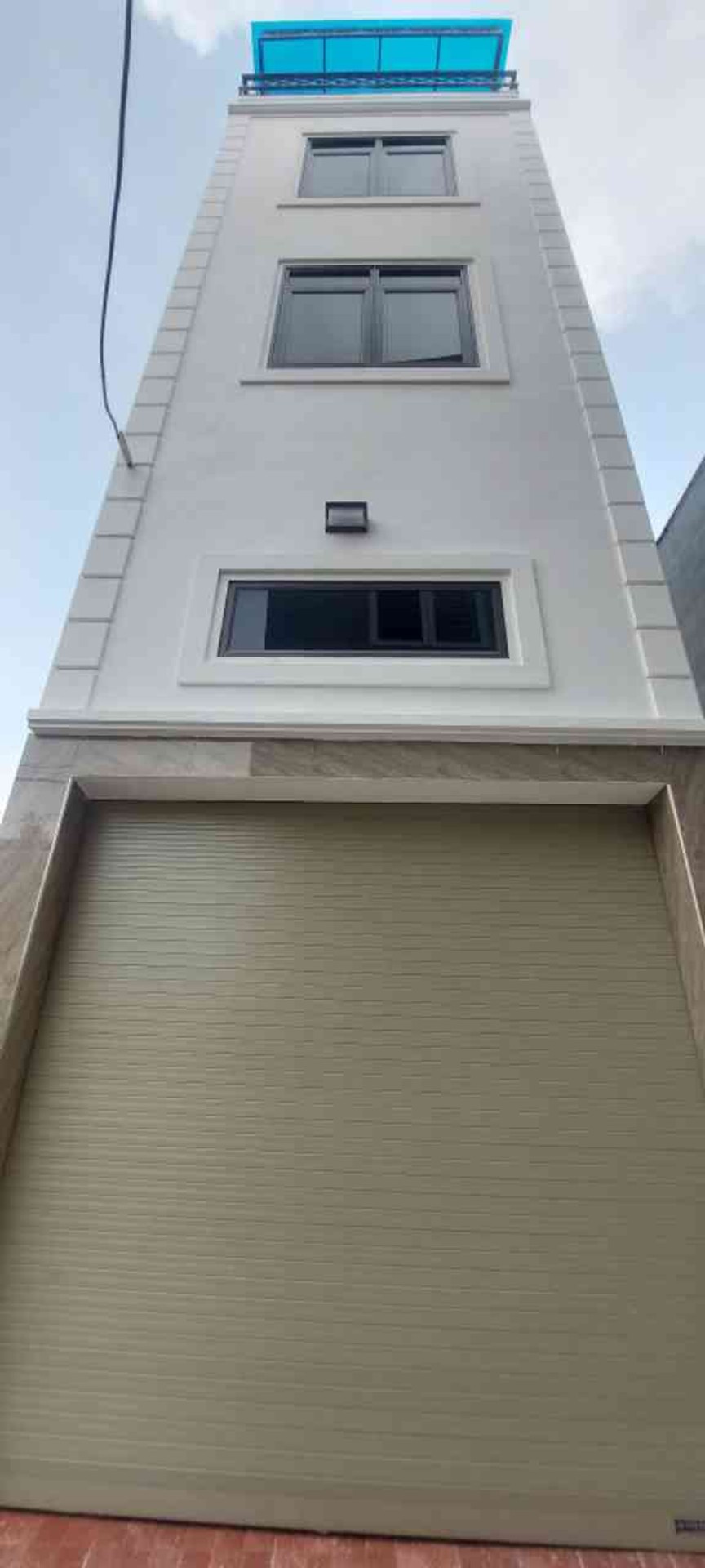 Cơ hội sở hữu nhà 5 tầng ô tô vào tận cửa tại Vạn Phúc, tiềm năng tăng giá vượt trội