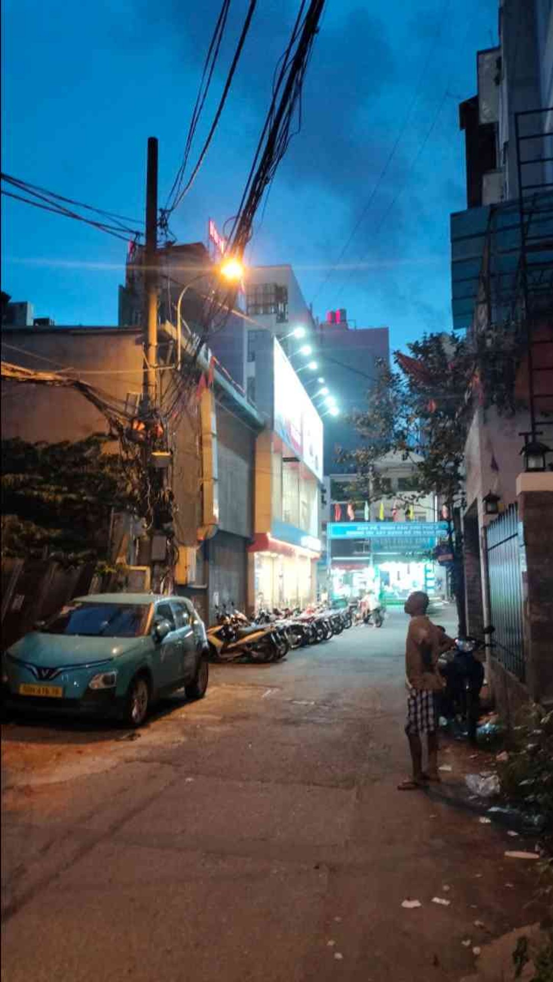 Bán nhà riêng 31m2 tại Phường Chánh Hưng, Quận 8, giá tốt gần Quận 1, Quận 5