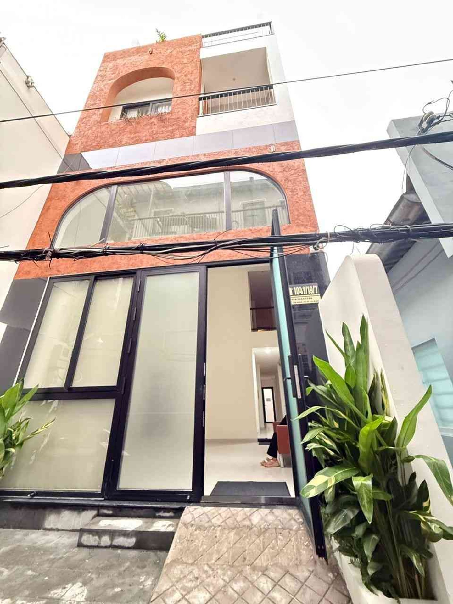 Cơ hội sở hữu căn hộ dịch vụ 5 tầng thang máy tại Quận 7, giá tốt hiếm có