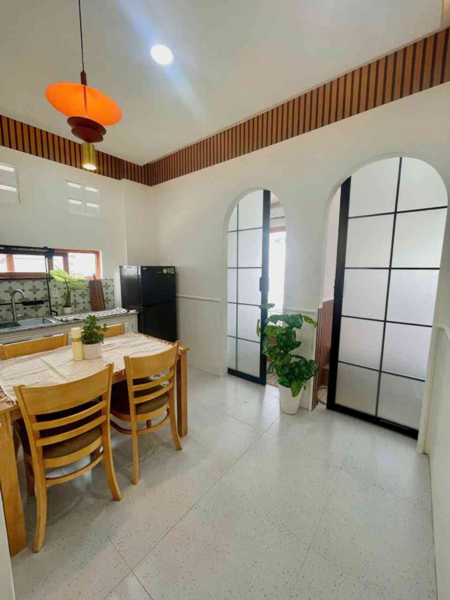 Nhà 4 tầng 8 phòng cho thuê, Hiệp Bình, Thủ Đức giá 13.4 tỷ