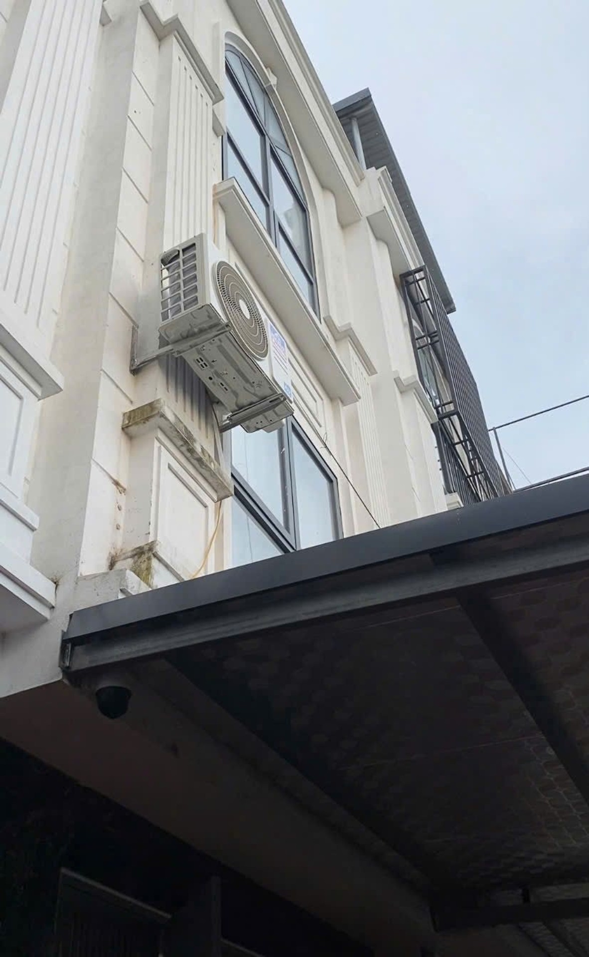 Nhà 4 phòng ngủ, thoáng mát, giá hợp lý tại Biên Giang