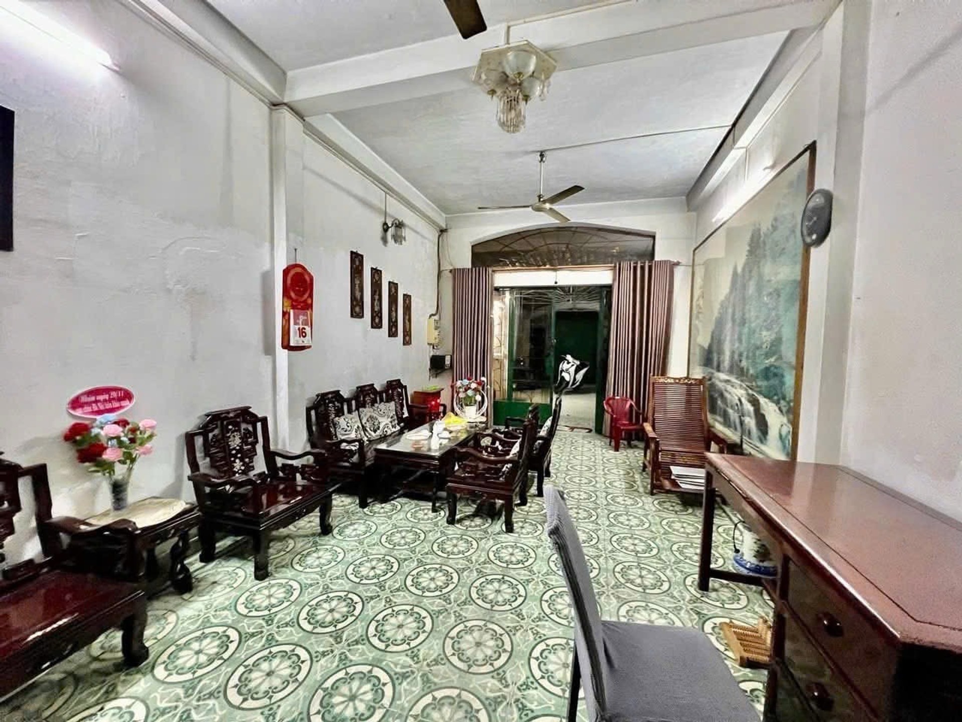 Bán nhà mặt tiền ngay Cầu Vượt Hoàng Hoa Thám, Tân Bình, 118m2, 3 Tầng, Giá 17 Tỷ hơn