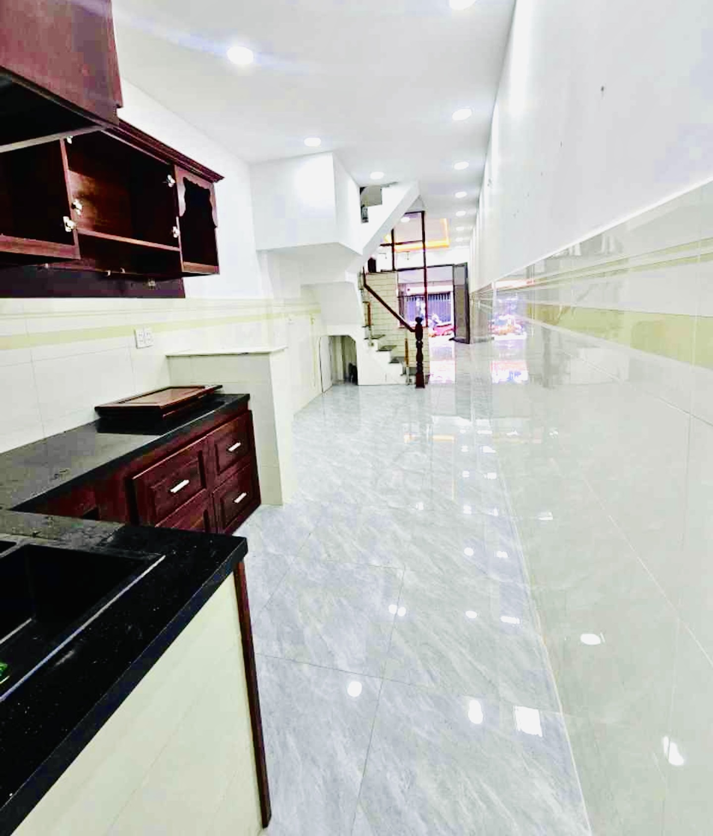 Nhỉnh 4 tỷ nhà sát AEON BÌNH TÂN DT(54M²) hẻm ô tô thông,SHR,vào ở ngay(KK2109)