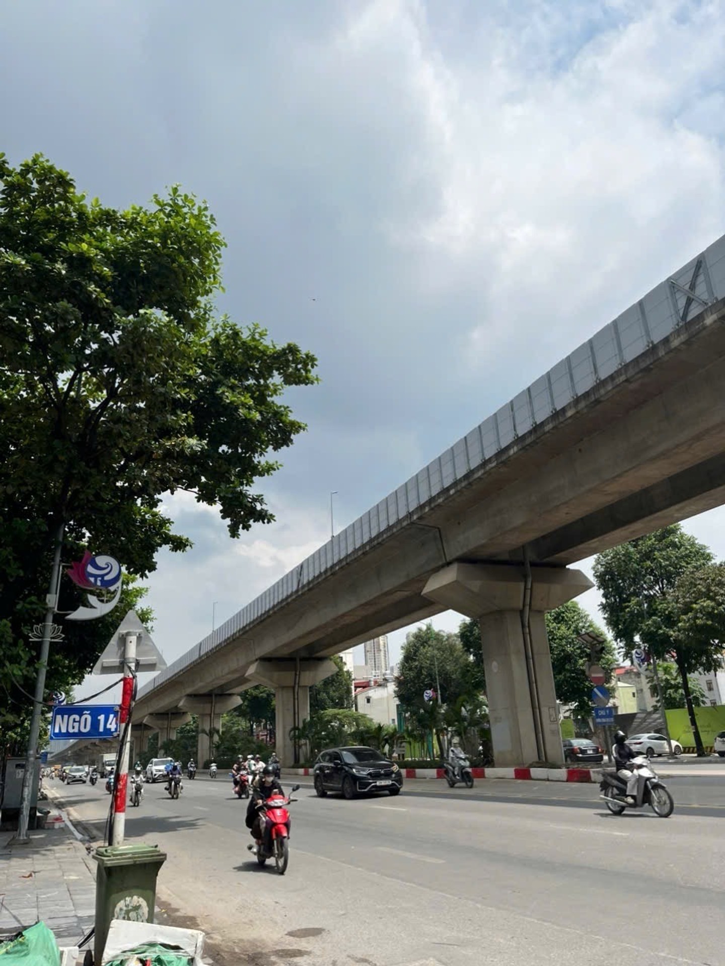 Bán nhà riêng 2 tầng tại quận Hà Đông, nhà xây khung bê tông chắc chắn
