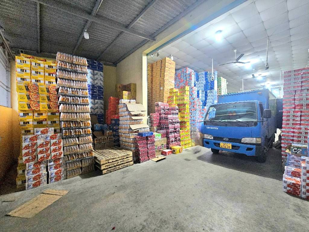 Bán nhà mặt phố lô góc tại trung tâm thành phố Dĩ An, diện tích 251.2 m2, mặt tiền 10m